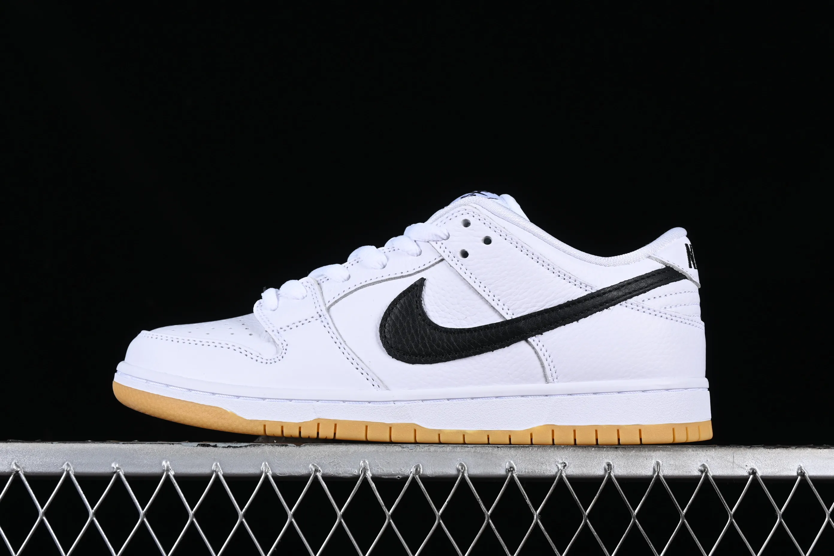 All categories Nk SB Dunk series Nk SB Dunk Low low-top sneakers Nk SB Dunk Low Pro ISO dunk series retro top layer low-top casual sports skateboard shoes CD2563-101